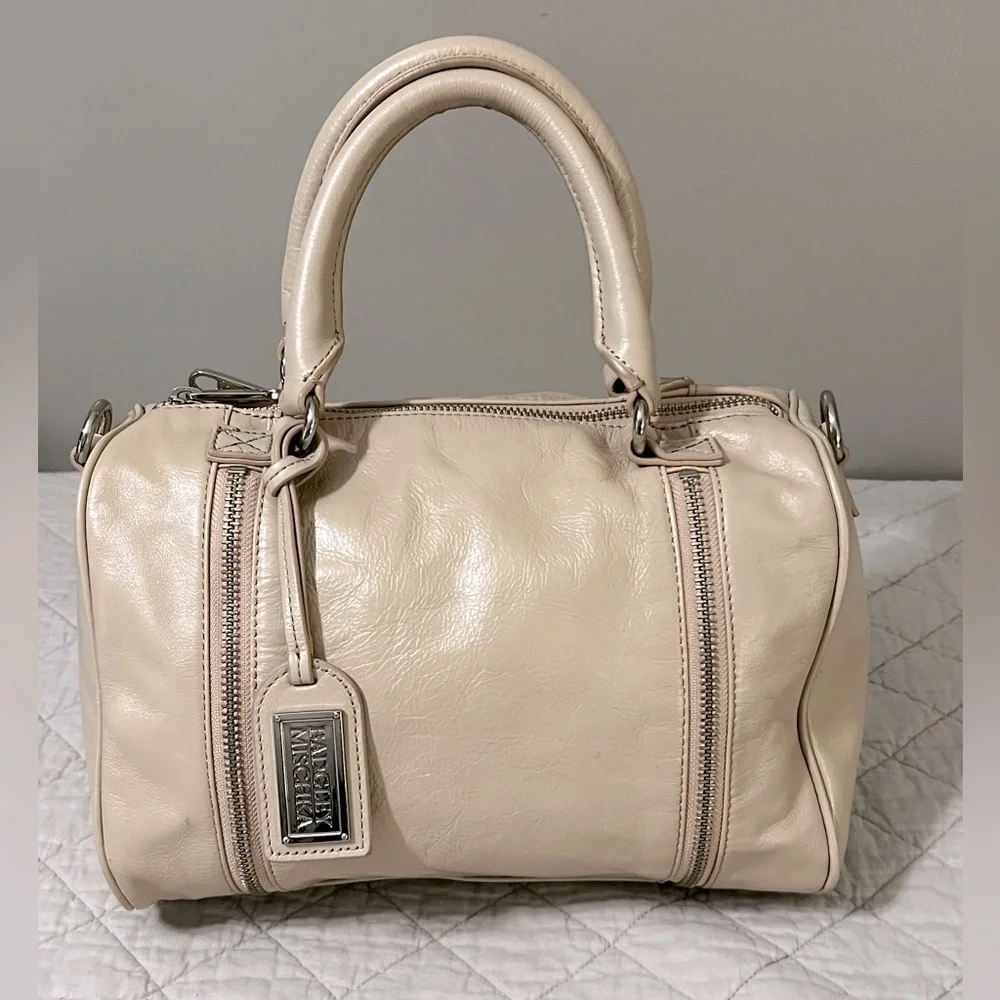 Badgely Mischa Vintage Crème Leather Boston Bag Satchel Expandable Snakeskin